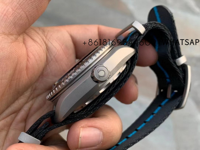 Introduction to the VS Factory Omega ULTRA DEEP SEAMASTER PLANET OCEAN 6000M 215.92.46.21.01.001 Replica Watch 第9张