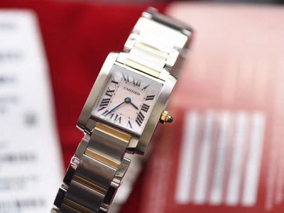 CARTIER TANK FRANCAISE 1:1 Women's Replica Watch Authentic vs. Fake Comparison