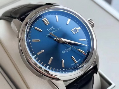 IWC Ingenieur IW323310 Super Clone Watch vs. Genuine Watch Overview