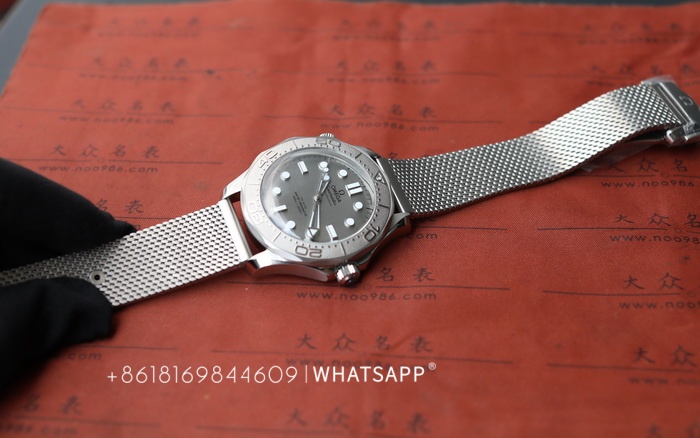 Introduction to the new VS Factory Omega Seamaster 300M 210.30.42.20.06.002 第3张