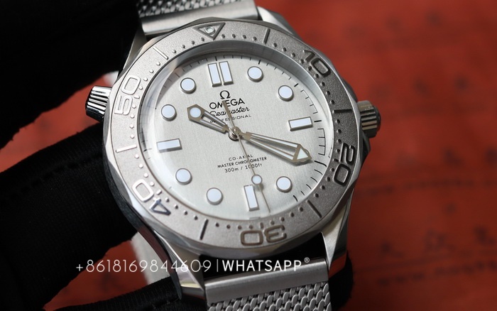 Introduction to the new VS Factory Omega Seamaster 300M 210.30.42.20.06.002 第5张