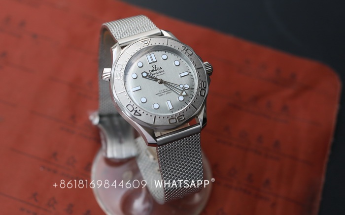 Introduction to the new VS Factory Omega Seamaster 300M 210.30.42.20.06.002 第1张