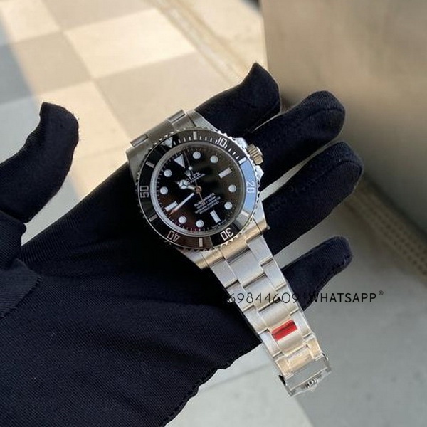 Transaction record of a replica Rolex Submariner with 3230 movement purchased by a customer from Russia. 第4张
