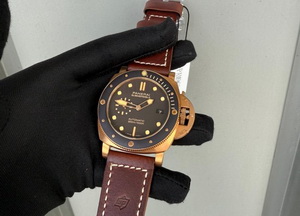 Transaction record of Panerai PAM00968 replica watch purchased by a customer from the UK.