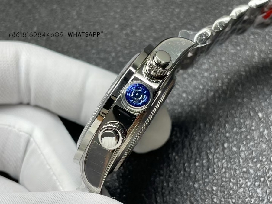 Super Clone TUDOR BLACK BAY CHRONO M79360N-0019 Replica Watch Introduction 第7张