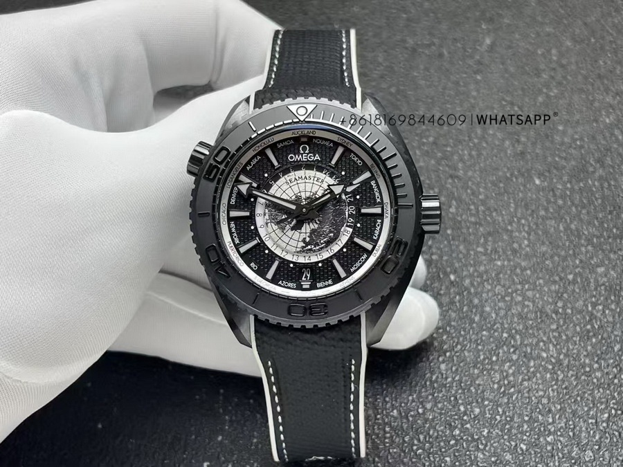 Omega Planet Ocean 215.92.46.22.01.007 Super Clone Watch for Sale 第2张