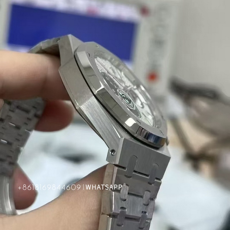Super Clone AP Royal Oak 26331ST.OO.1220ST.03 Replica Watch for Sale 第8张