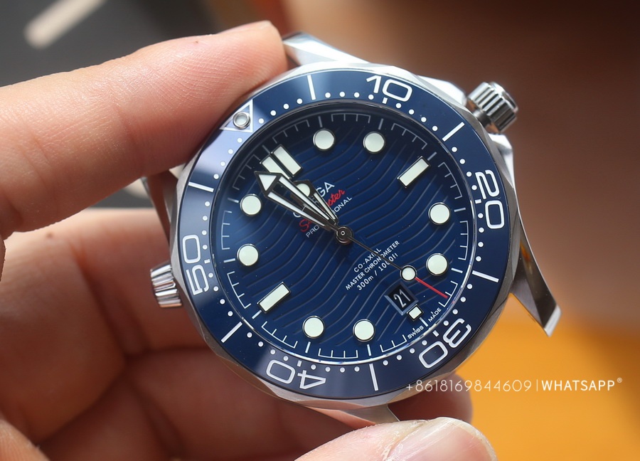 Sale of Replica Watches of VS Factory Omega Seamaster Diver 300M 210.30.42.20.03.001 第8张