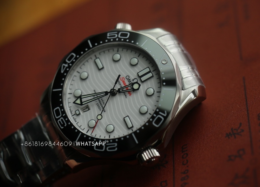 Omega Seamaster Diver 300M 210.30.42.20.04.001 by VS Factory for sale 第4张
