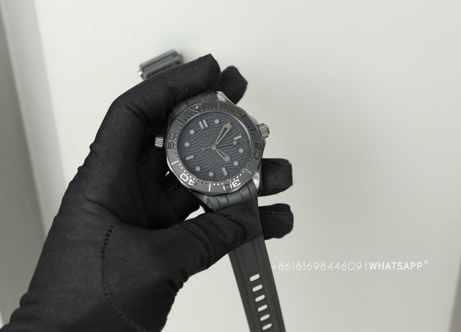 The VS factory Omega Seamaster 300M Ceramic Replica Watch 210.92.44.20.01.003 第1张