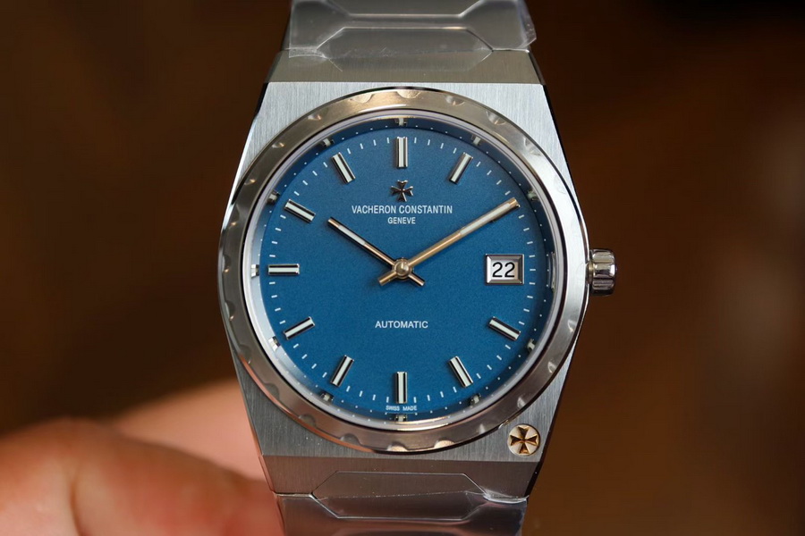 Vacheron Constantin HISTORIQUES 4200H/222A-B934 Replica Watch Introduction 第2张