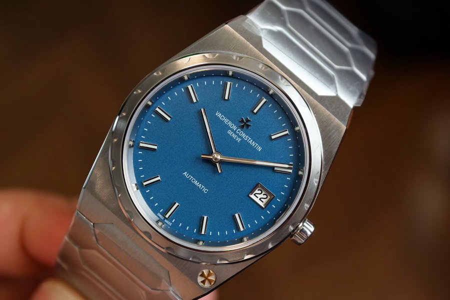 Vacheron Constantin HISTORIQUES 4200H/222A-B934 Replica Watch Introduction 第4张