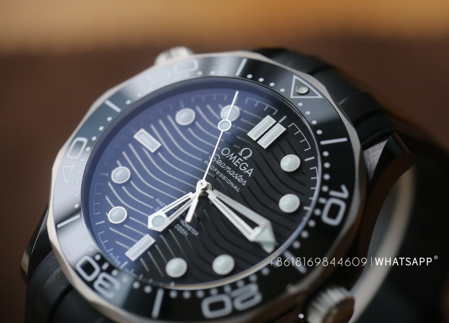 Sales of VS Factory Omega Seamaster Diver 300 210.92.44.20.01.001 Titanium Replica Watch 第10张