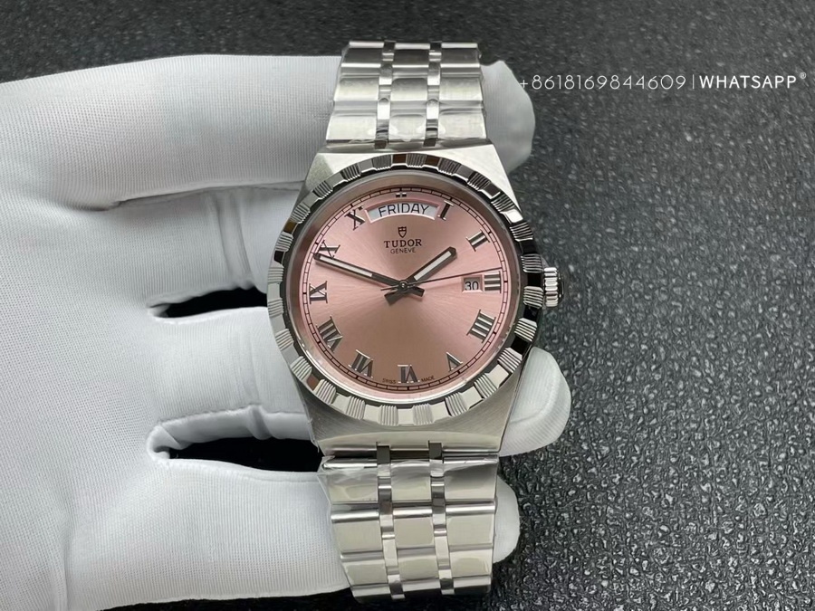 TUDOR Royal M28600-0009 Replica Watch for Sale 第1张