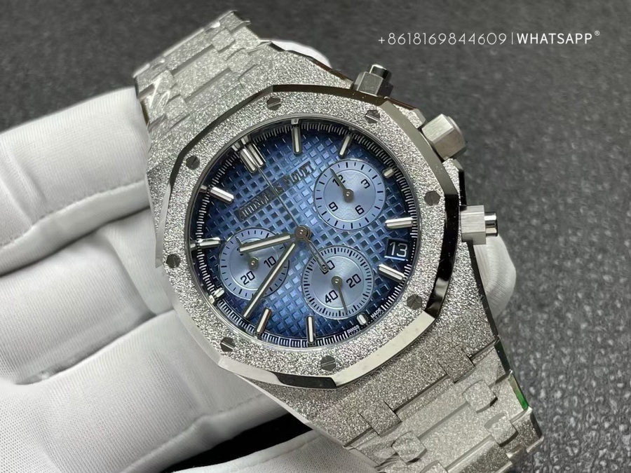 Audemars Piguet Royal Oak 26240BC.GG.1324BC.02 Replica Watch for Sale 第2张