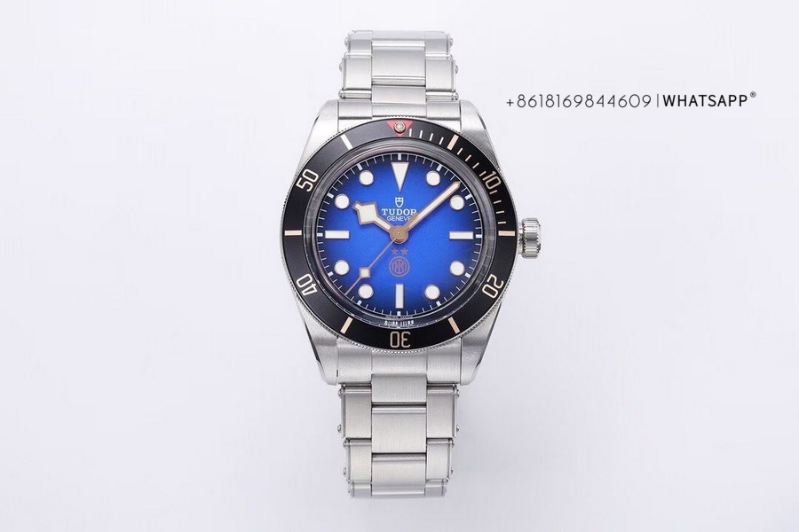 Tudor Black Bay Inter Milan Limited Edition BB58 Replica Watch for Sale 第1张