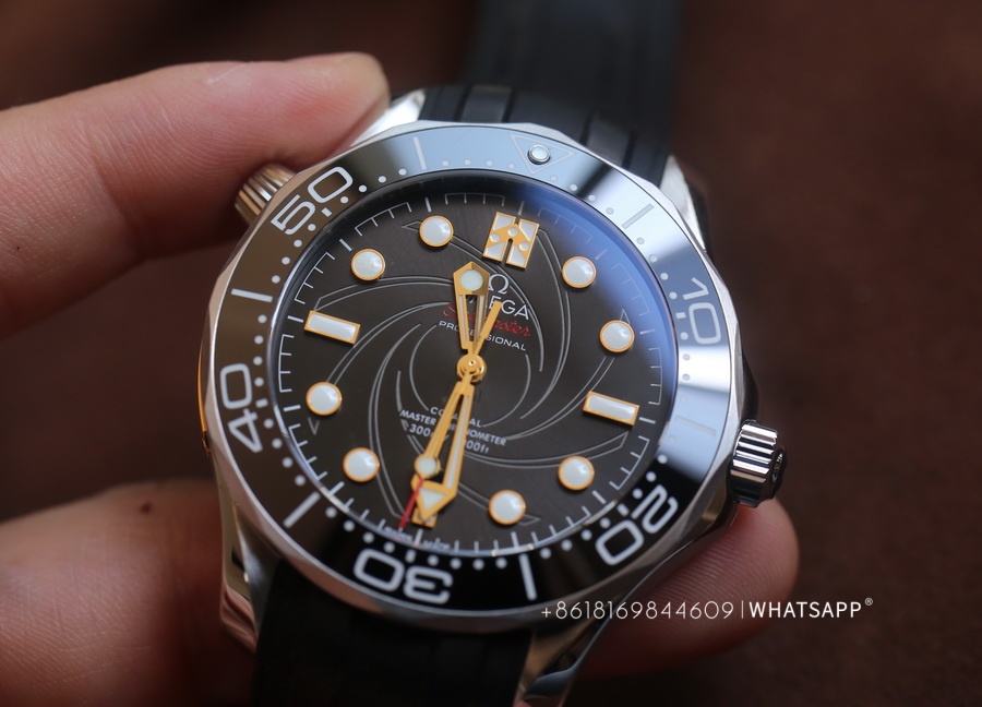 Top Replica Omega SEAMASTER DIVER 300M 210.22.42.20.01.003 James Bond 007 Limited Edition for Sale: 第6张