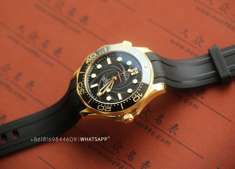 The Omega SEAMASTER DIVER 300 