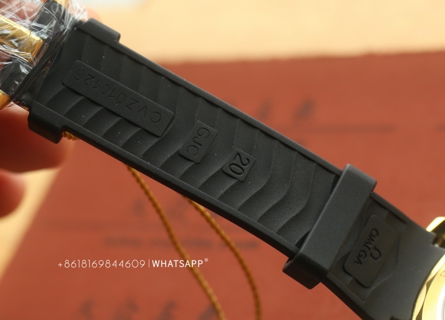 The Omega SEAMASTER DIVER 300 