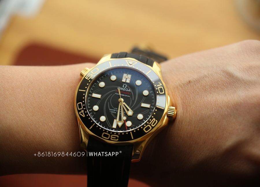 The Omega SEAMASTER DIVER 300 