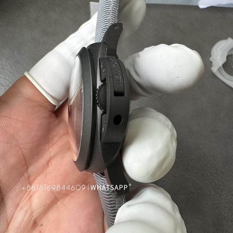 VS Factory Panerai PAM01467 Replica Watch — Luminor BiTempo New York Edition 第8张