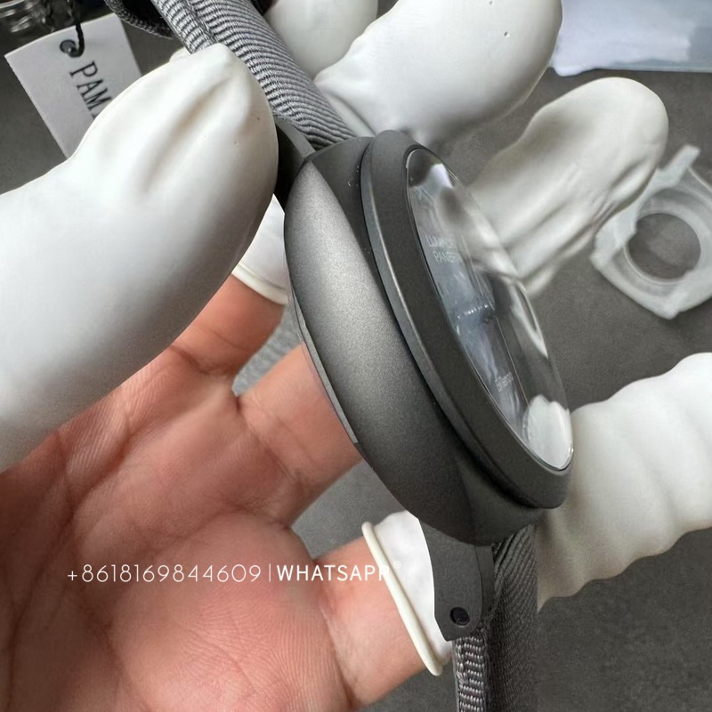 VS Factory Panerai PAM01467 Replica Watch — Luminor BiTempo New York Edition 第7张