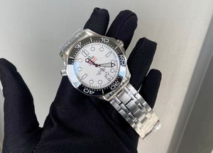 Purchase record of Omega Seamaster 300 for an Australian buyer