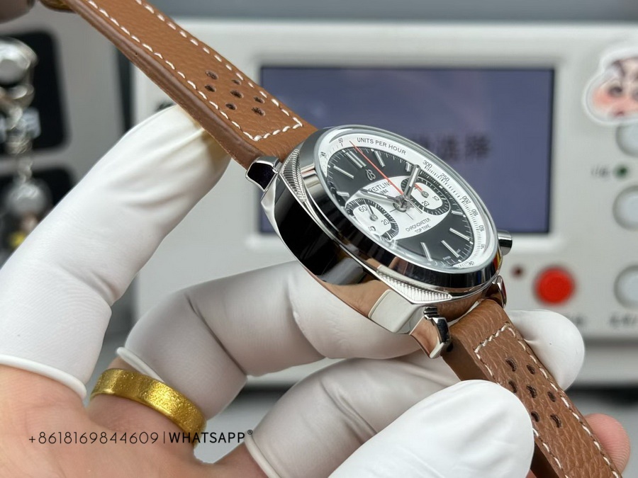 1:1 Breitling TOP TIME Super Clone Watch for Sale (AB01771A1B1X1) 第7张
