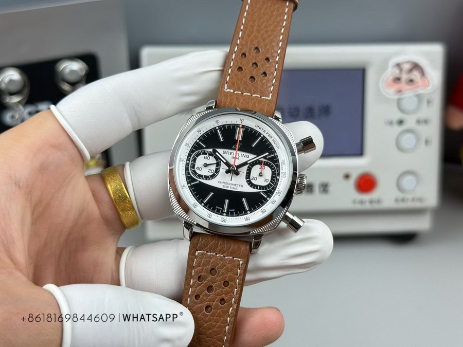 1:1 Breitling TOP TIME Super Clone Watch for Sale (AB01771A1B1X1) 第3张