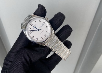 Purchase record of Longines Master purchased by an Austrian customer