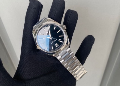 Screenshot of the transaction for the Omega Seamaster replica watch purchased by a customer from Spain