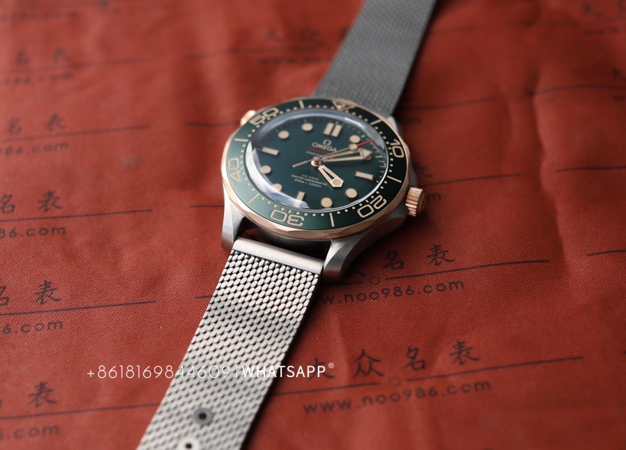 VS Factory Omega Seamaster 300 210.90.42.20.10.001 New Release 第7张