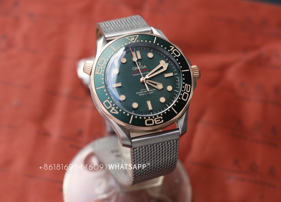 VS Factory Omega Seamaster 300 210.90.42.20.10.001 New Release 第3张