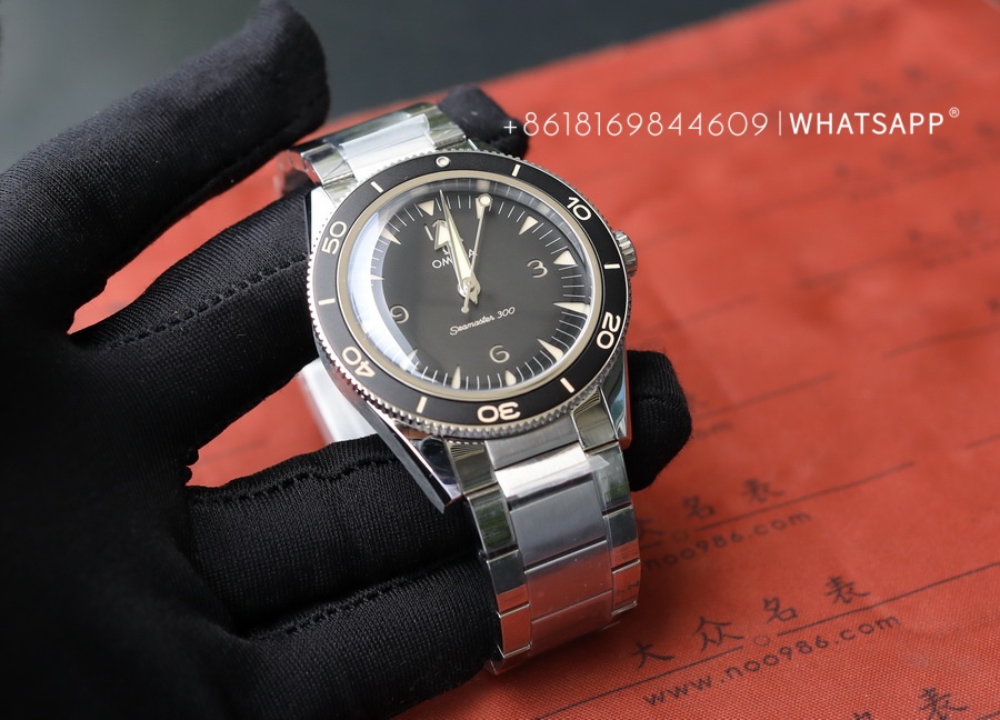 Omega Seamaster 300 MASTER 233.30.41.21.01.001 Replica Watch Sales by VS Factory 第1张