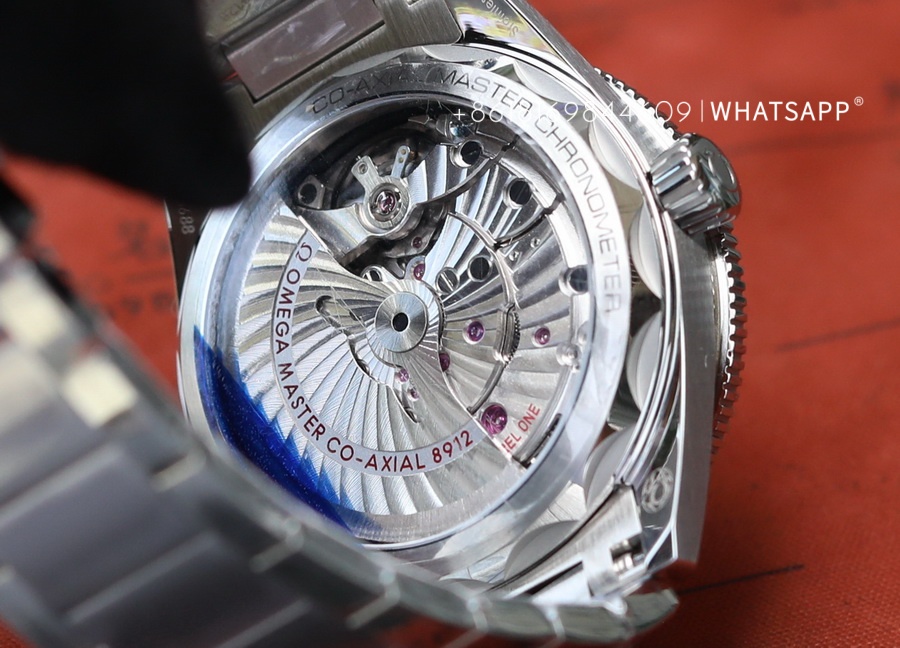 Omega Seamaster 300 MASTER 233.30.41.21.01.001 Replica Watch Sales by VS Factory 第8张