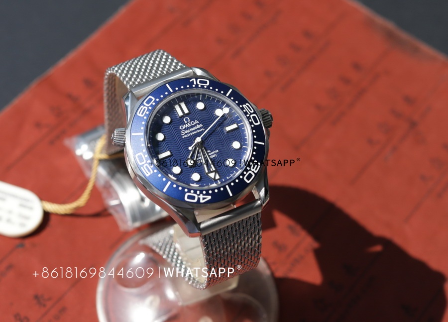 vs Factory Omega Seamaster 300 60th James Bond 007 Special Edition Review 第1张
