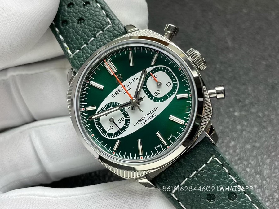 AAA Breitling TOP TIME Super Clone Watch for Sale (AB01771A1L1X1) 第2张
