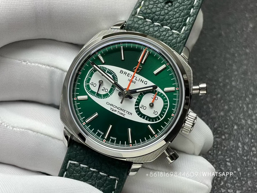 AAA Breitling TOP TIME Super Clone Watch for Sale (AB01771A1L1X1) 第4张