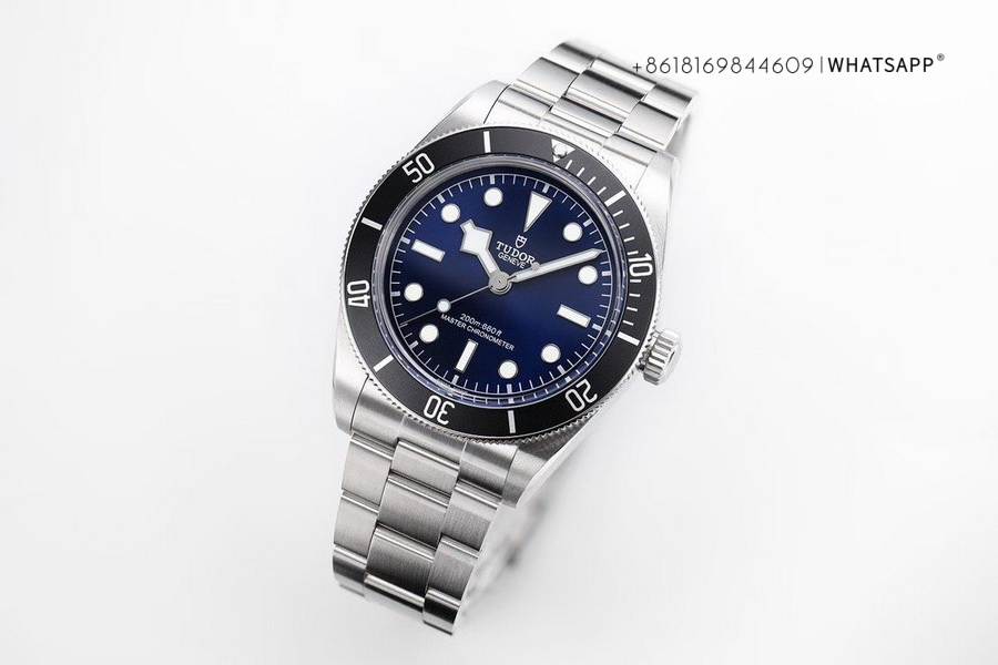 AAA Super Clone Tudor Black Bay 68 (M7943A1A0NU-0001) for Sale 第2张