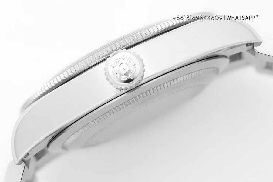 AAA Super Clone Tudor Black Bay 68 (M7943A1A0NU-0001) for Sale 第8张