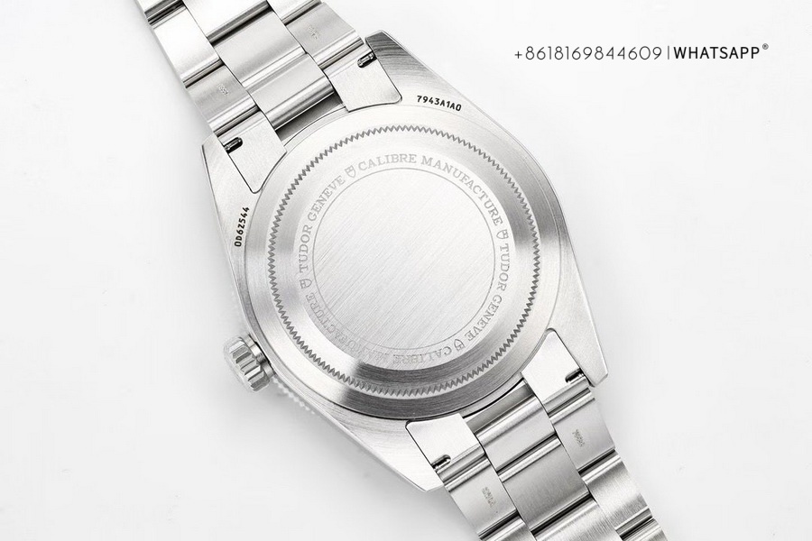 AAA Super Clone Tudor Black Bay 68 (M7943A1A0NU-0001) for Sale 第6张