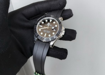 Transaction record of the Rolex yacht-master M226659-0002 purchased by a Russian international student