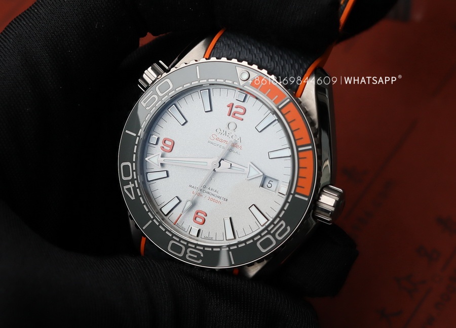Introduction to VS Factory Omega Seamaster 1/4 Orange Titanium Metal 215.92.44.21.99.001 第8张