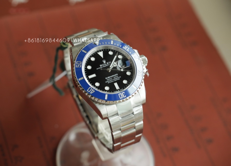 Introduction to the VS Factory Rolex Submariner M126619LB-0003 Replica 第1张