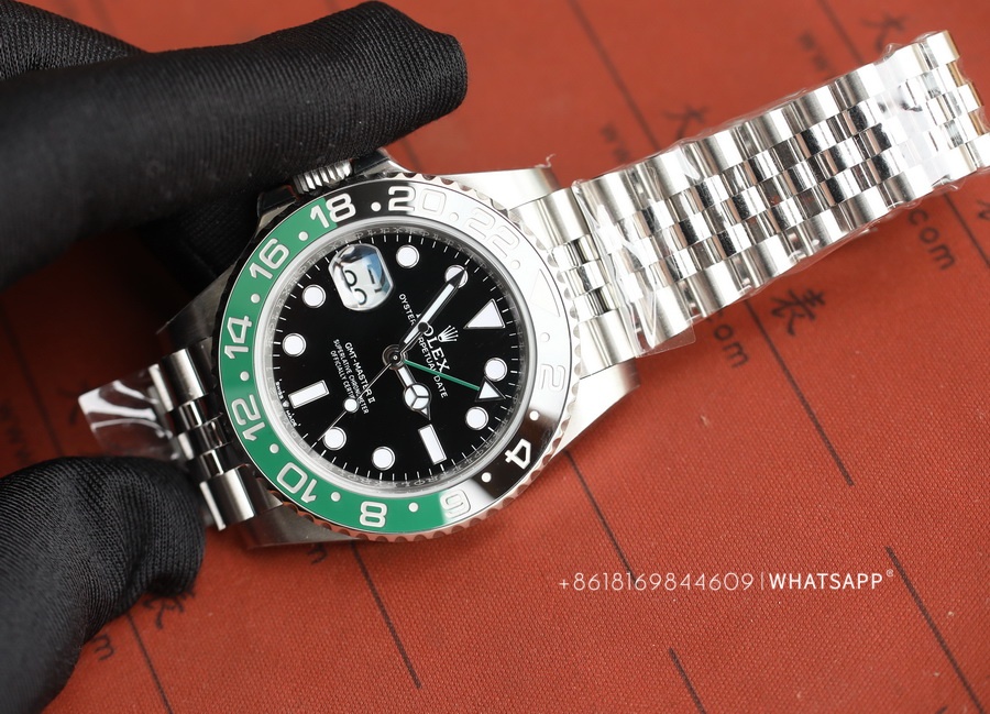Introduction to the C Factory Clone Rolex GMT-Master II m126720vtnr-0002 Watch 第3张
