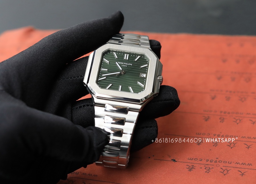 Super Clone Patek Philippe CUBITUS 5821/1A-001 Replica Watch for Sale 第7张