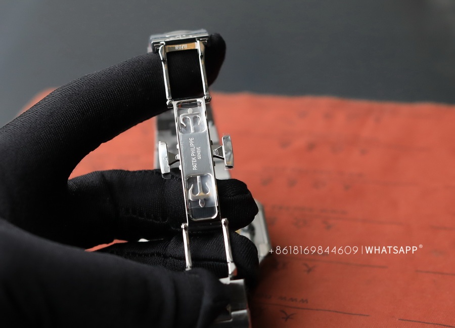 Super Clone Patek Philippe CUBITUS 5821/1A-001 Replica Watch for Sale 第13张