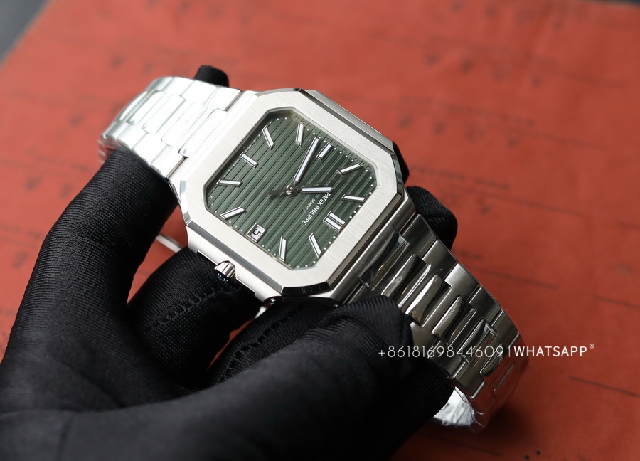 Super Clone Patek Philippe CUBITUS 5821/1A-001 Replica Watch for Sale 第4张