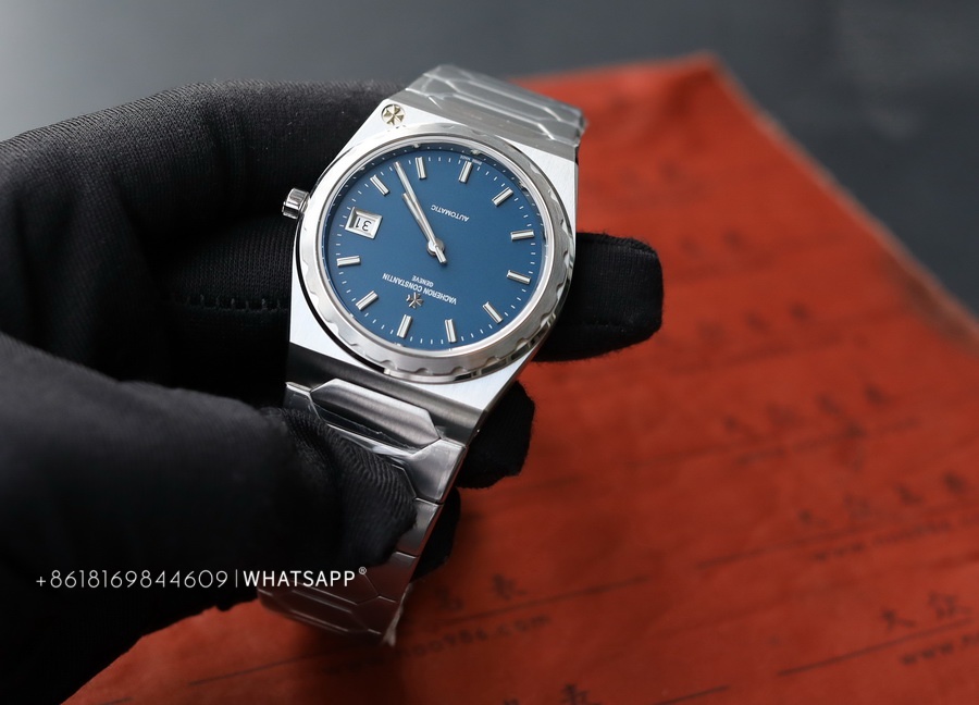 Vacheron Constantin HISTORIQUES 4200H/222A-B934 Replica Watch Introduction 第3张