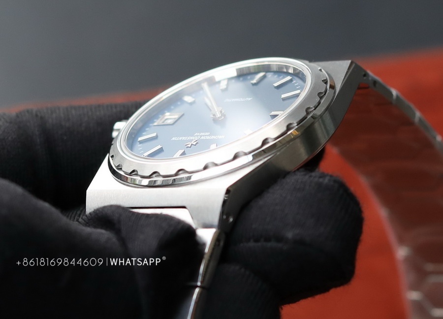 Vacheron Constantin HISTORIQUES 4200H/222A-B934 Replica Watch Introduction 第8张